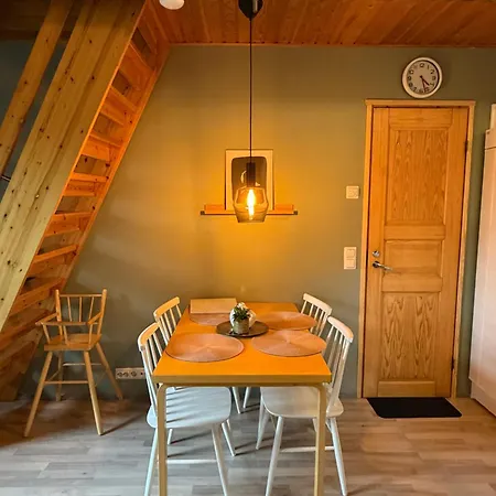 Voimakelo - Renovated - Near Bus Апартаменты